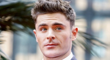 Zac Efron szakállat növesztett