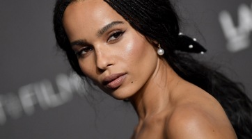 Zoe Kravitz megvált a hajától