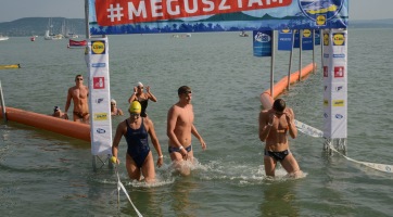 36. alkalommal rendezik meg a Balaton-átúszást