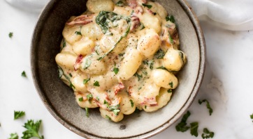 Aszalt paradicsomos, bazsalikomos gnocchi