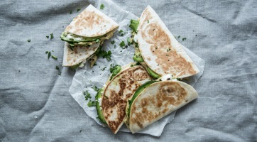 Avokádós quesadilla