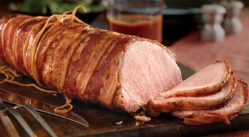 Baconbe tekert sertéskaraj