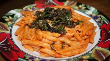 Bazsalikomos-gombás penne