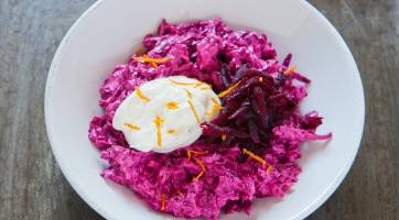 Cékla tzatziki