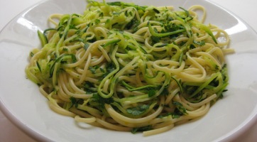Cukkinis spagetti