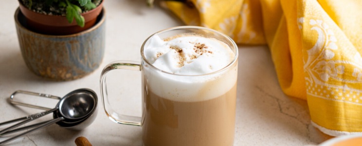 Dirty chai fűszeres kávé