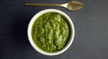 Fetás rukkola pesto