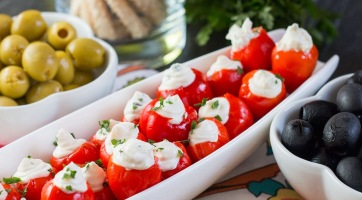 Fetával töltött paprika - antipasto