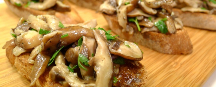 Gombás bruschetta