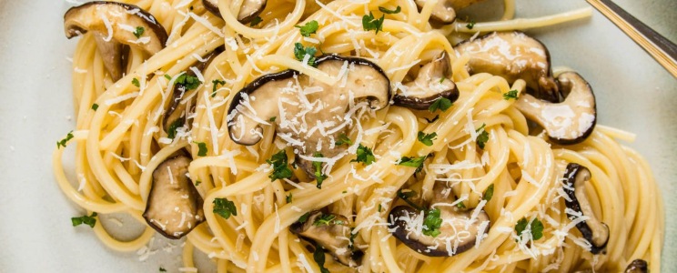 Gombás carbonara