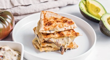 Gombás quesadilla