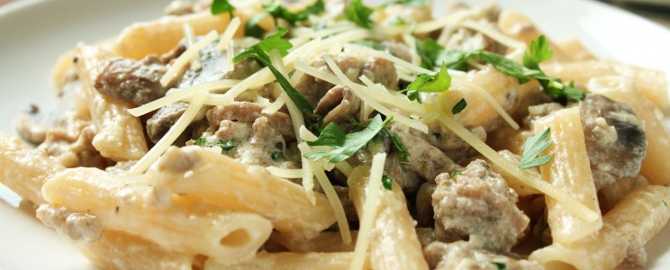 Gombás-kolbászos penne