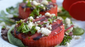 Grillezett görögdinnye feta sajttal