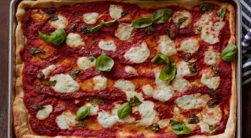 Házi margherita pizza