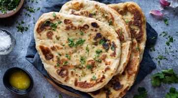 Házi naan kenyér
