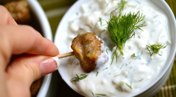 Kapros tzatziki saláta