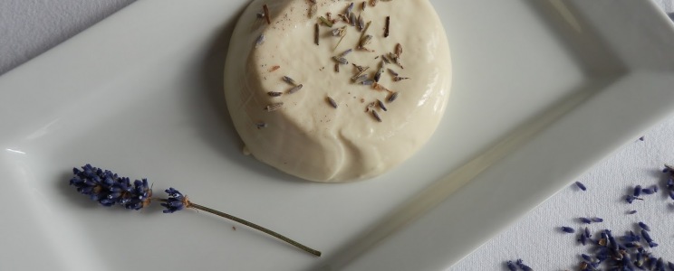 Levendulás panna cotta
