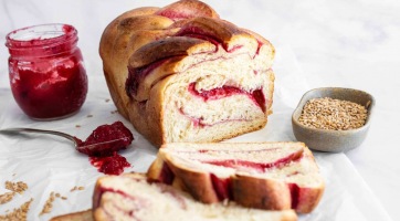 Málnás babka