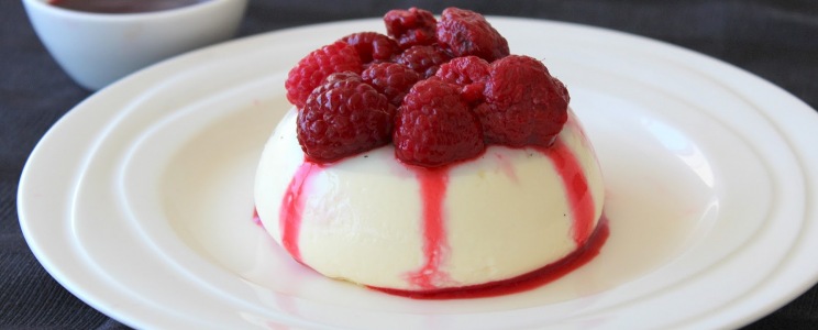 Málnás panna cotta