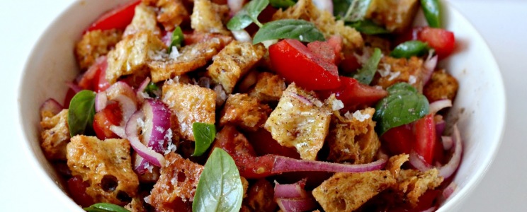 Panzanella saláta