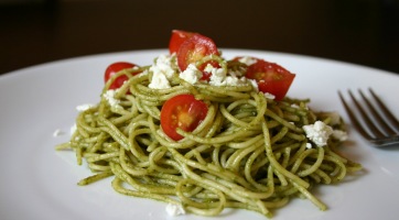 Pestós spagetti