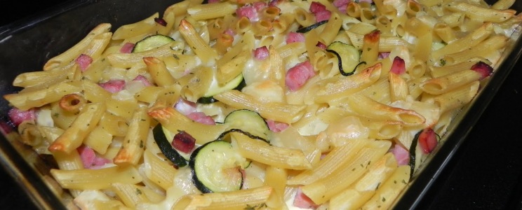 Sonkás sajtos penne