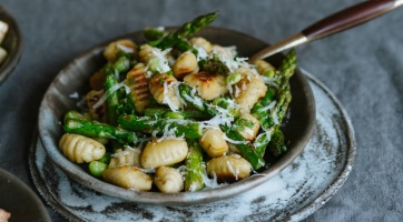 Spárgás gnocchi