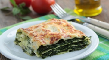 Spenótos lasagne