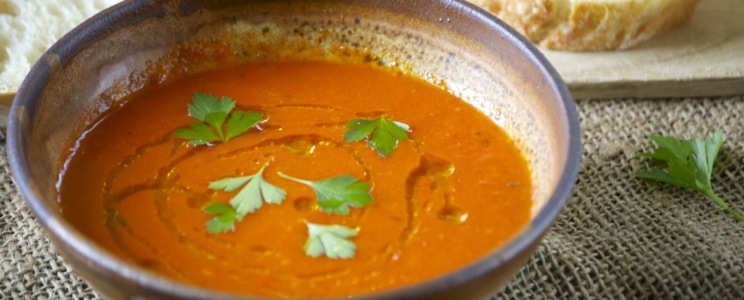 Sült paprika krémleves