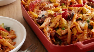 Sült penne zöldségekkel