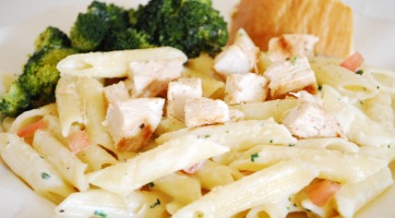 Sütőtökös-csirkés penne
