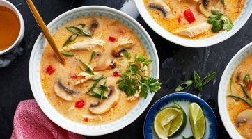 Thai csirkés-kókuszos leves
