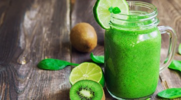 Uborkás-kivis smoothie