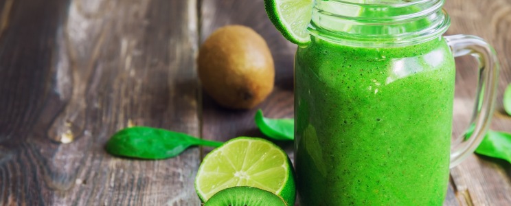 Uborkás-kivis smoothie