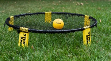 5 ok, amiért a Spikeball az egyik legjobb sport