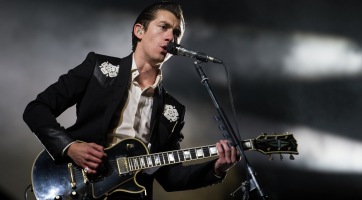 Az Arctic Monkeys is jön a Szigetre