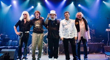 Hatalmas Omega koncert májusban