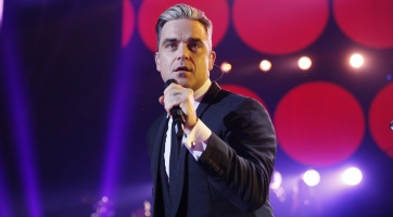 Robbie Williams lesz a Sziget nagyszínpadán