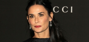 A fogatlan Demi Moore-nál viccesebbet ma már biztosan nem látsz