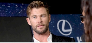 A Hemsworth fivérek megviccelték testvérüket Christ,  a születésnapja alkalmából