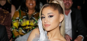 Ariana Grande az exe klónjával jár