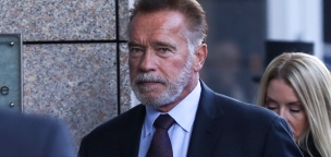 Arnold Schwarzenegger elhagyja otthonát, de senkivel sem létesít kapcsolatot