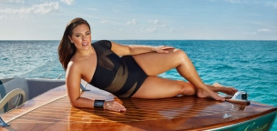 Ashley Graham szerint olyan volt a terhesség, mintha egy űrlény költözött volna bele