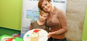 Elképesztő, hogy milyen tortát készített fiának Szandi
