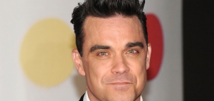 Elképesztő: még a kilencvenes években bérgyilkost küldtek Robbie Williams-re