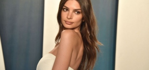 Emily Ratajkowski elárulta, hogy évekkel ezelőtt molesztálás áldozata lett