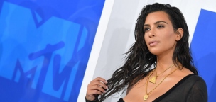 First lady-t csináltak Kim Kardashian-ból