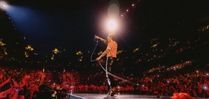 Harry Styles kiáll Ukrajnáért