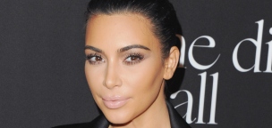 Hogy miért nem nevet soha Kim Kardashian? Most kiderült!