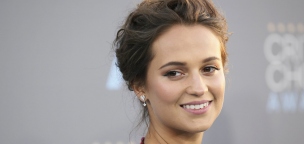 Ilyen keményen edzett Alicia Vikander, hogy Lara Croft lehessen